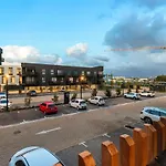 Luxury One Bed & Bath-Nine Palms