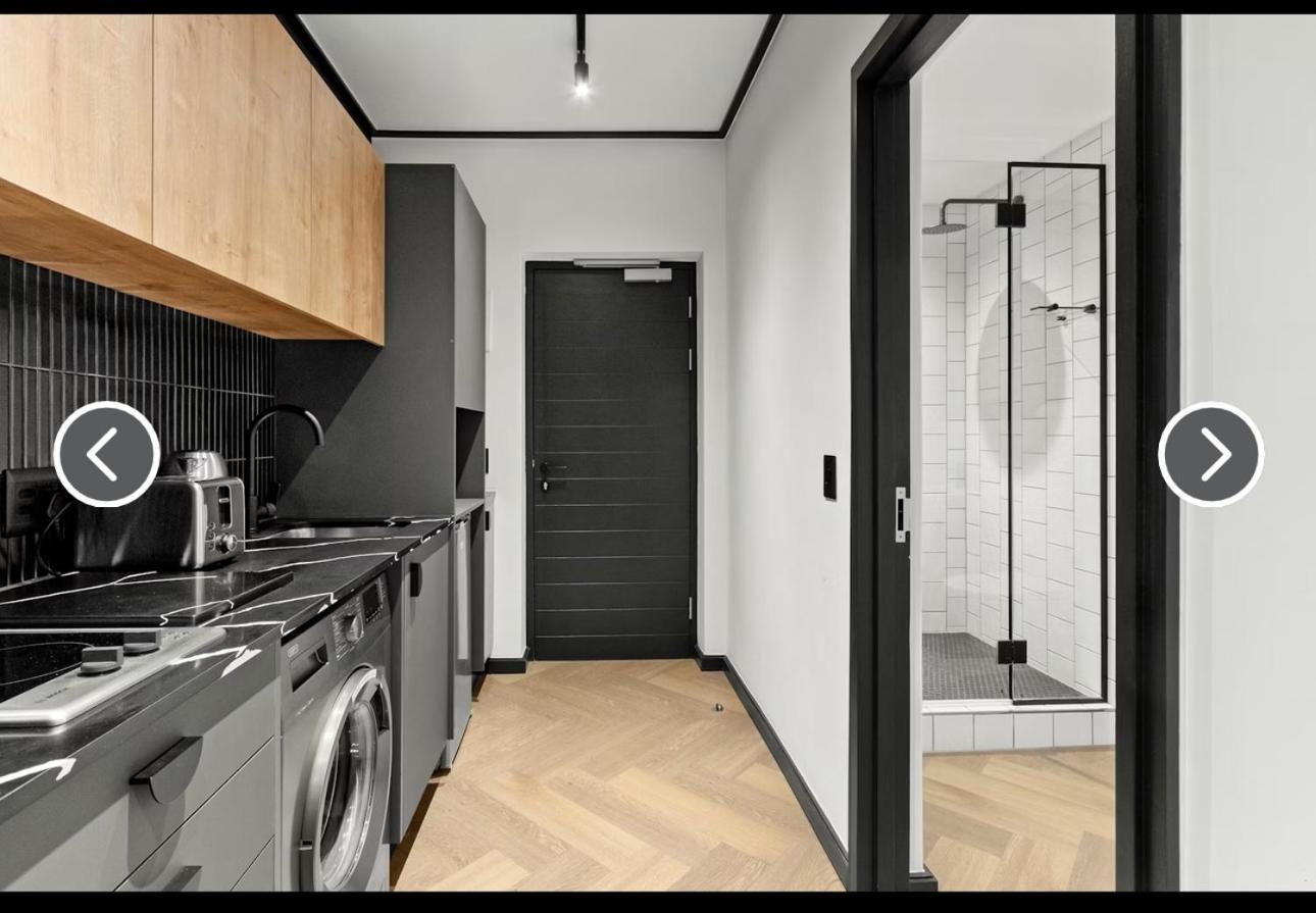 Apartment Luxury One Bed & Bath-nine Palms Cape Town