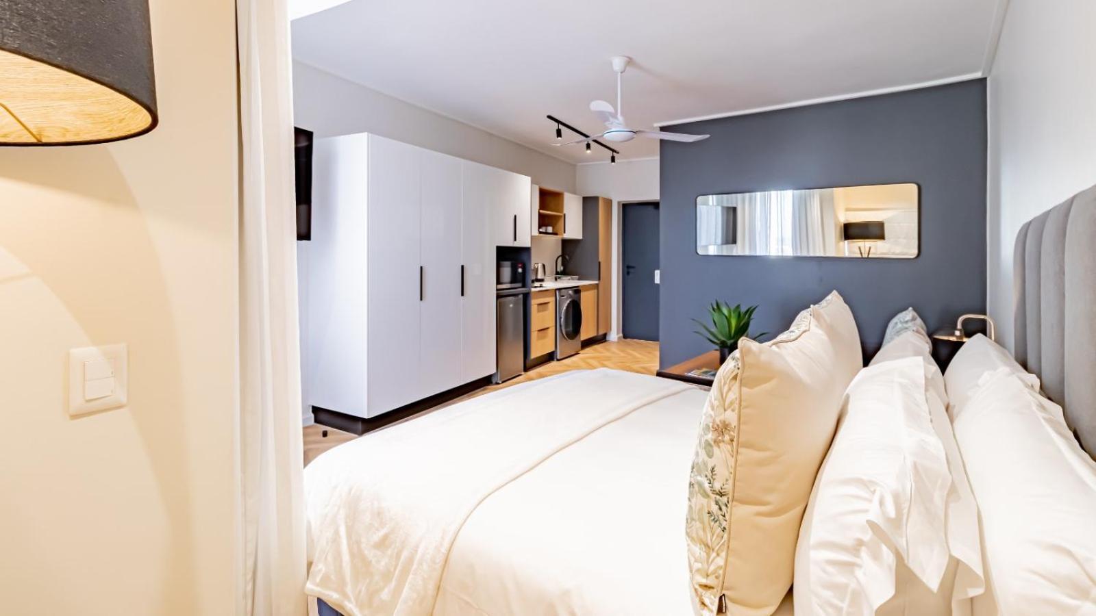 Luxury One Bed & Bath-on Park